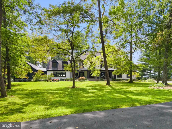 Middleburg, VA 20117,23389 FOUR CHIMNEYS LN