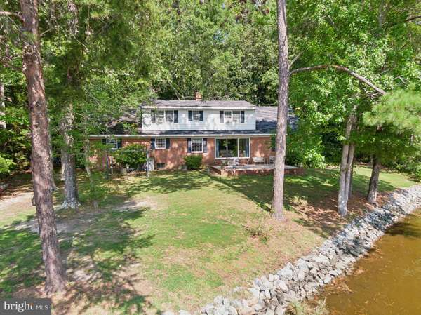 239 SPENCERS CREEK LN, Heathsville, VA 22473