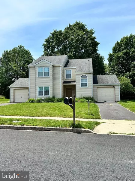 214 SPRING HOUSE LN, Telford, PA 18969