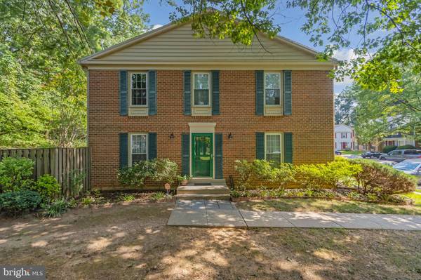 10015 MAPLE LEAF DR, Montgomery Village, MD 20886