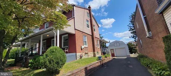 Jenkintown, PA 19046,28 BLAKE AVE