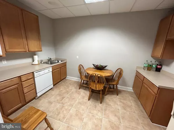 Chester, MD 21619,2201 MAIN ST #1B