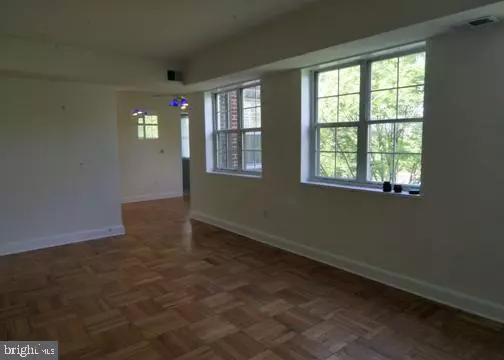 Arlington, VA 22209,1336 N ODE ST #14