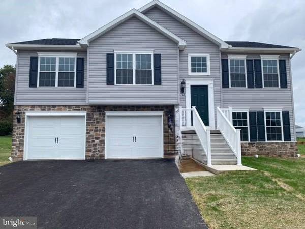 1251 MAPLE LN #LOT 6, Hanover, PA 17331