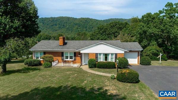 1447 STEVENS COVE RD, Lovingston, VA 22949