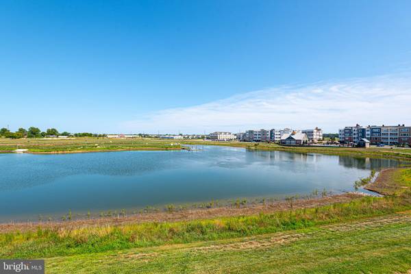 Lewes, DE 19958,24686 MERLOT DR #205