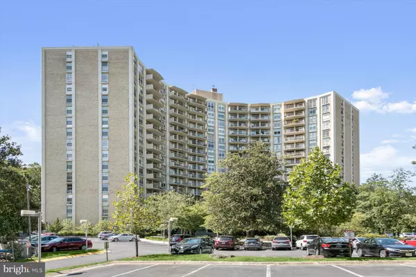 9039 SLIGO CREEK PKWY #815, Silver Spring, MD 20901