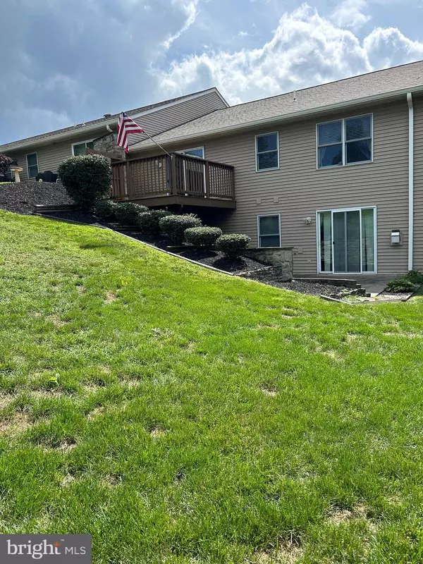 York, PA 17406,509 BUCKTHORN DR #26