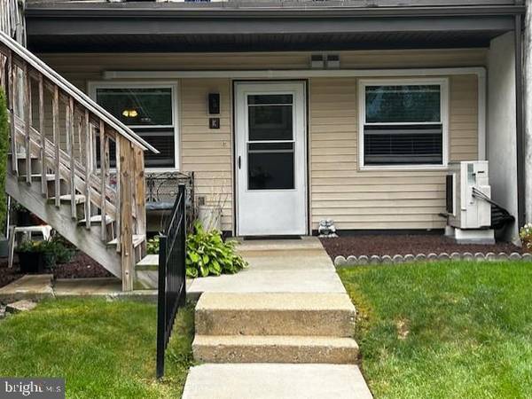 1334 W WYOMISSING CT #K,  Reading,  PA 19609