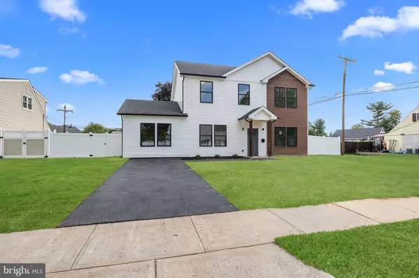 Levittown, PA 19054,6 EVERTURN LN