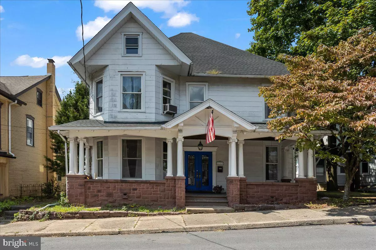 Williamstown, PA 17098,132 N EAST ST