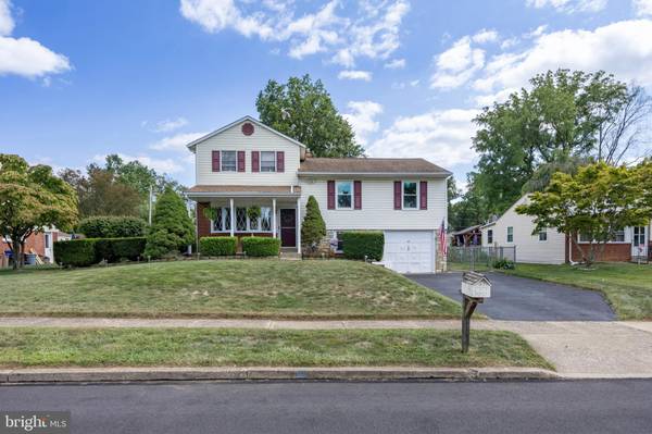 Langhorne, PA 19047,661 PENNHILL DR