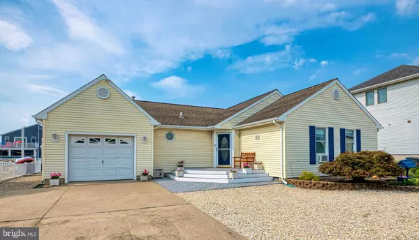 Stafford Township, NJ 08050,172 CATHERINE LN