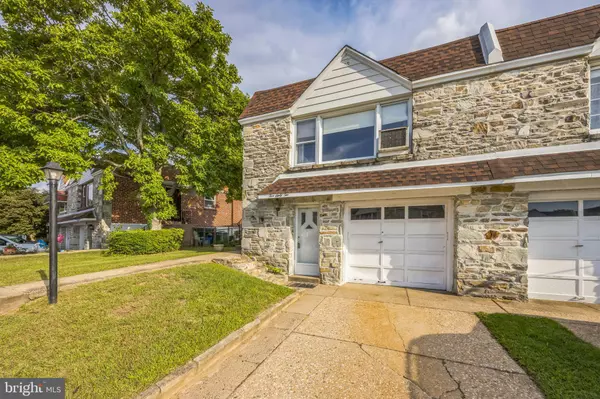 Philadelphia, PA 19128,562 WARTMAN ST