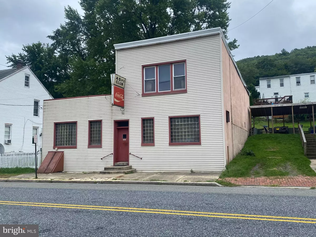 Pottsville, PA 17901,32 E BACON ST