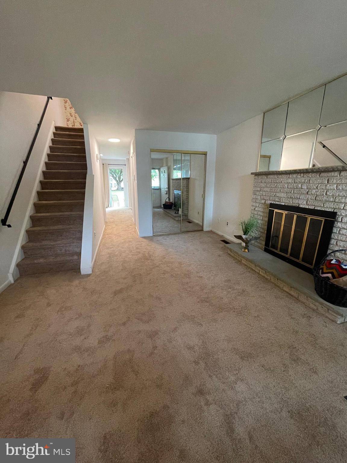 Upper Chichester, PA 19061,1324 ROLLING GLEN DR