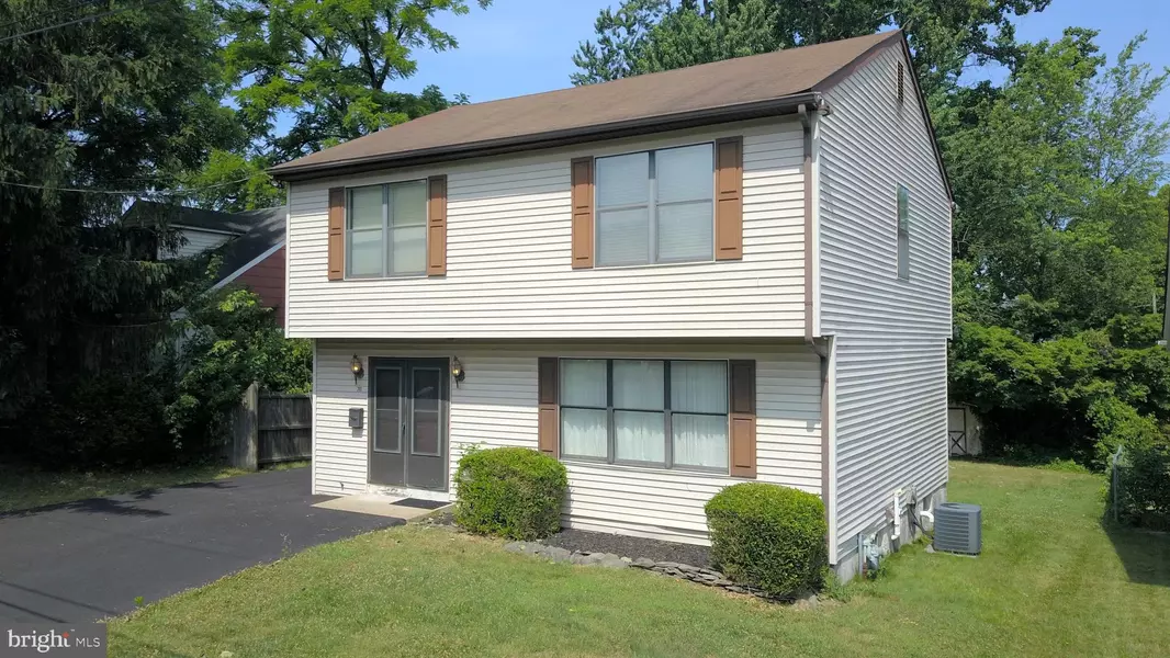 210 GILPIN RD, Willow Grove, PA 19090