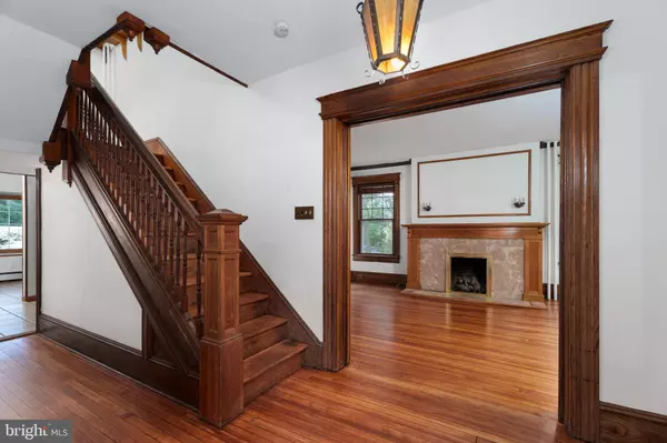 Lawrence Township, NJ 08648,2000 LAWRENCE RD