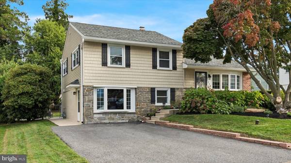 219 HASTINGS BLVD, Broomall, PA 19008