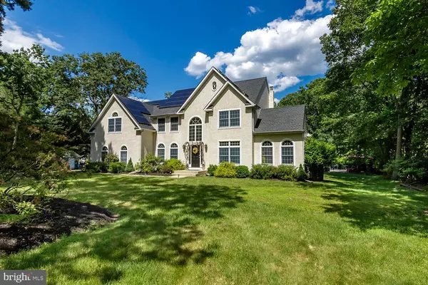 4 MONROE CT,  Southampton,  NJ 08088