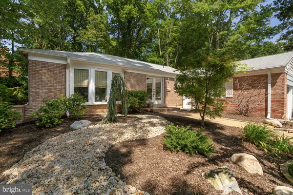 Springfield, VA 22152,8206 LANGBROOK RD