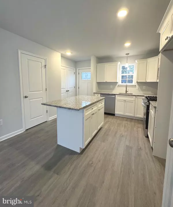 Bridgeton, NJ 08302,113 HENRY ST
