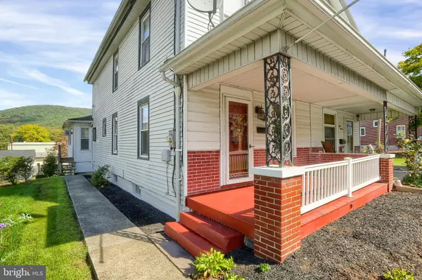 Lykens, PA 17048,811 MAIN ST