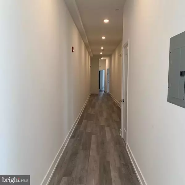 Philadelphia, PA 19128,6162 RIDGE AVE #203