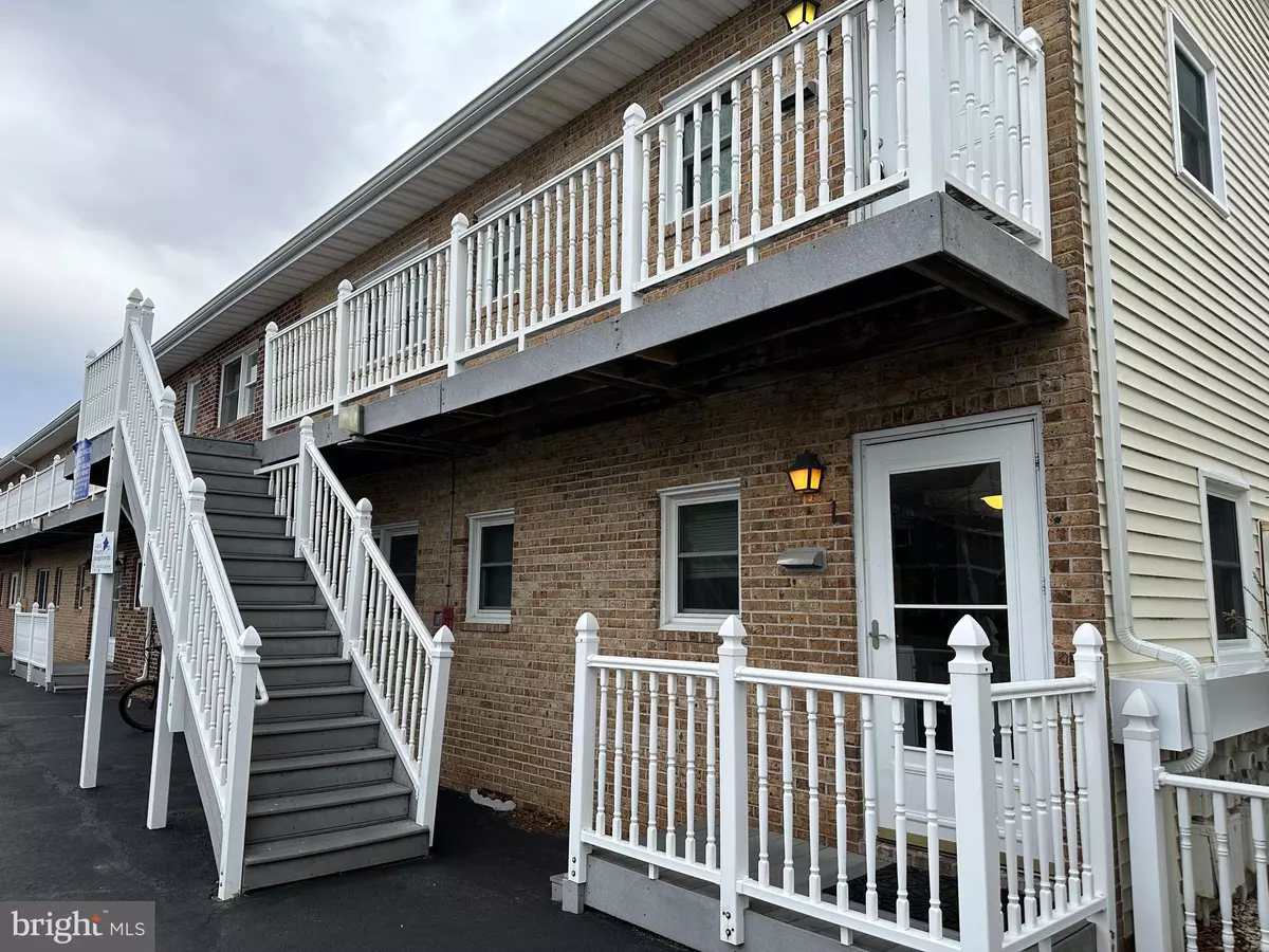 Ocean City, MD 21842,134 CAPTAINS QUARTERS RD #1