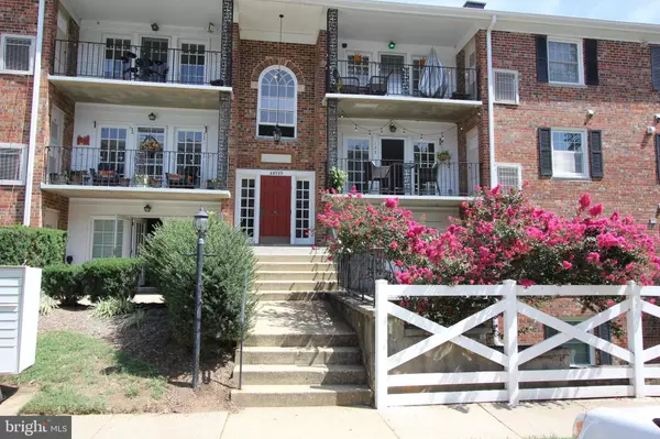 12717 GORDON BLVD #125,  Woodbridge,  VA 22192