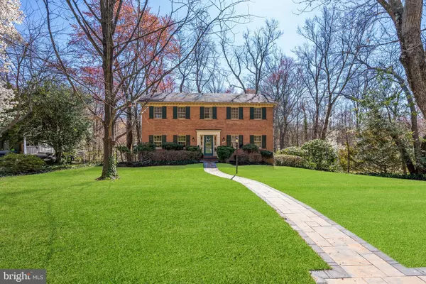 Alexandria, VA 22306,1631 COURTLAND RD