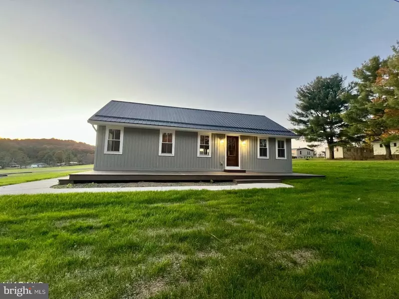 3861 PINE HOLLOW RD, Claysburg, PA 16625