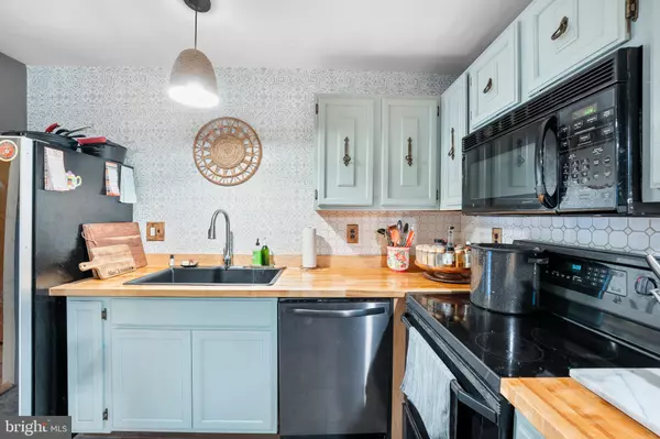 96 N EDGEWOOD DR Elkton, MD 21921