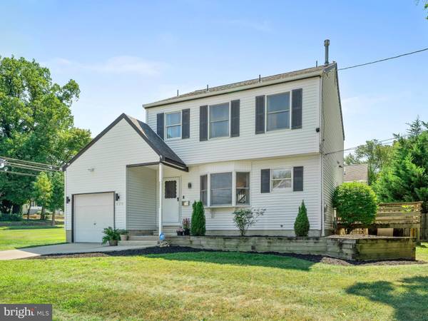 620 STRATFORD AVE, Woodbury Heights, NJ 08097