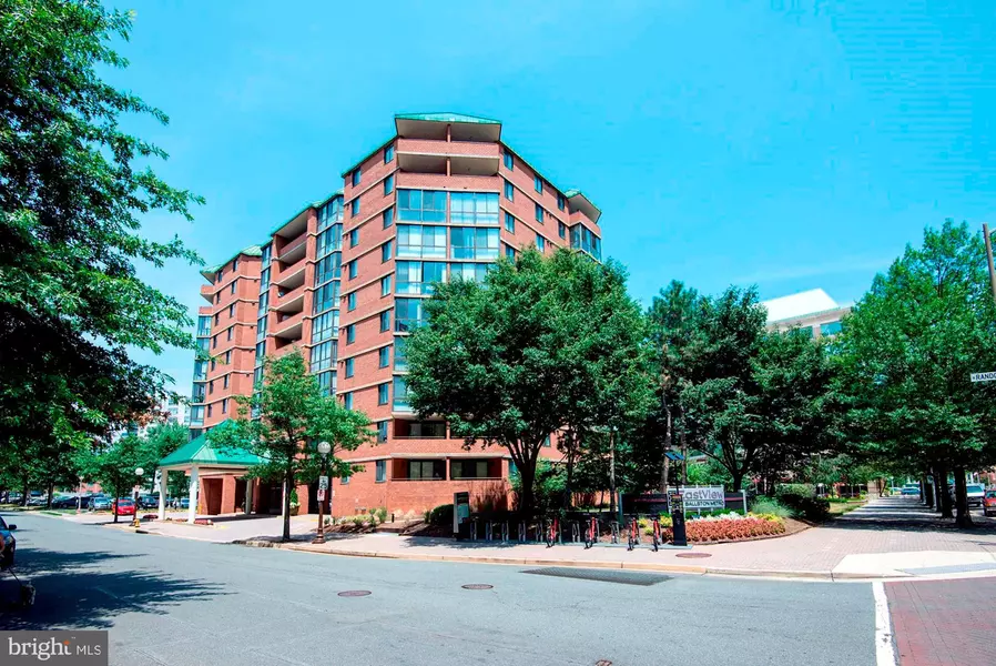 1001 N RANDOLPH ST #617, Arlington, VA 22201