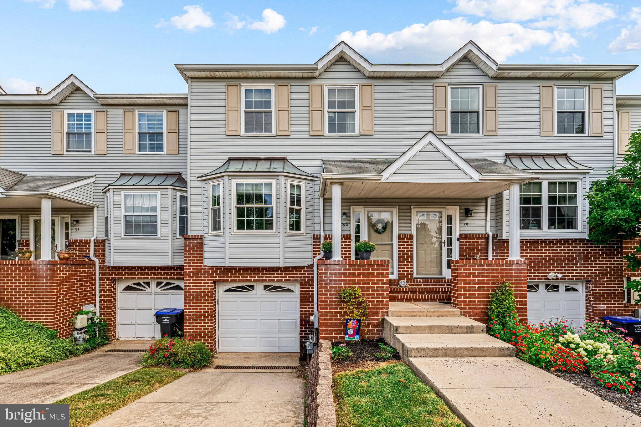Royersford, PA 19468,36 CEDAR CT
