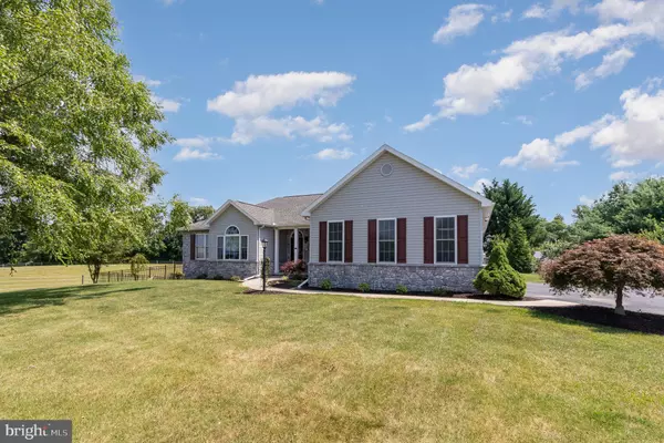 123 STONEHOUSE RD, Carlisle, PA 17015