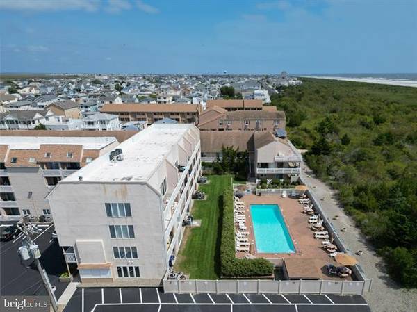 Brigantine, NJ 08203,323 44TH STREET #9