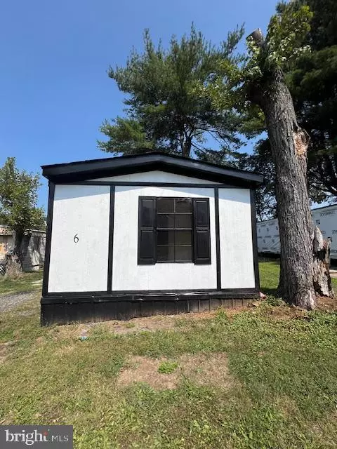 Schuylkill Haven, PA 17972,6 SAMMY'S MOBILE HOME PARK