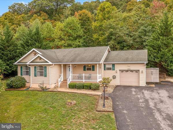 Berkeley Springs, WV 25411,171 SOUTHRIDGE DR