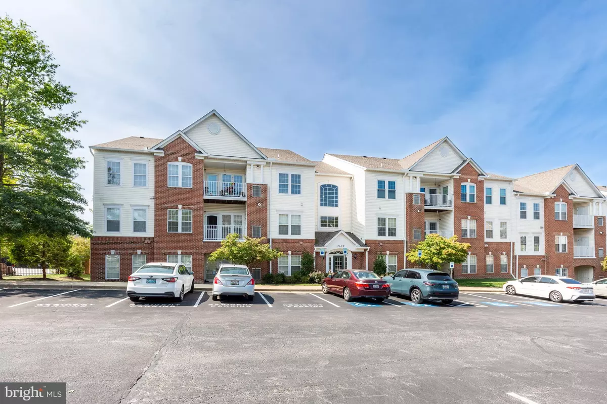 Odenton, MD 21113,2400 CHESTNUT TERRACE CT #204