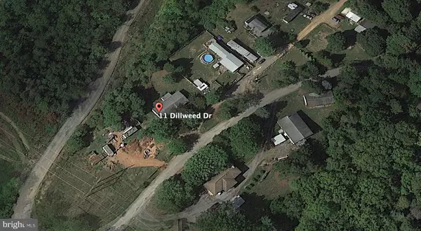 11 DILLWEED DR, Falling Waters, WV 25419