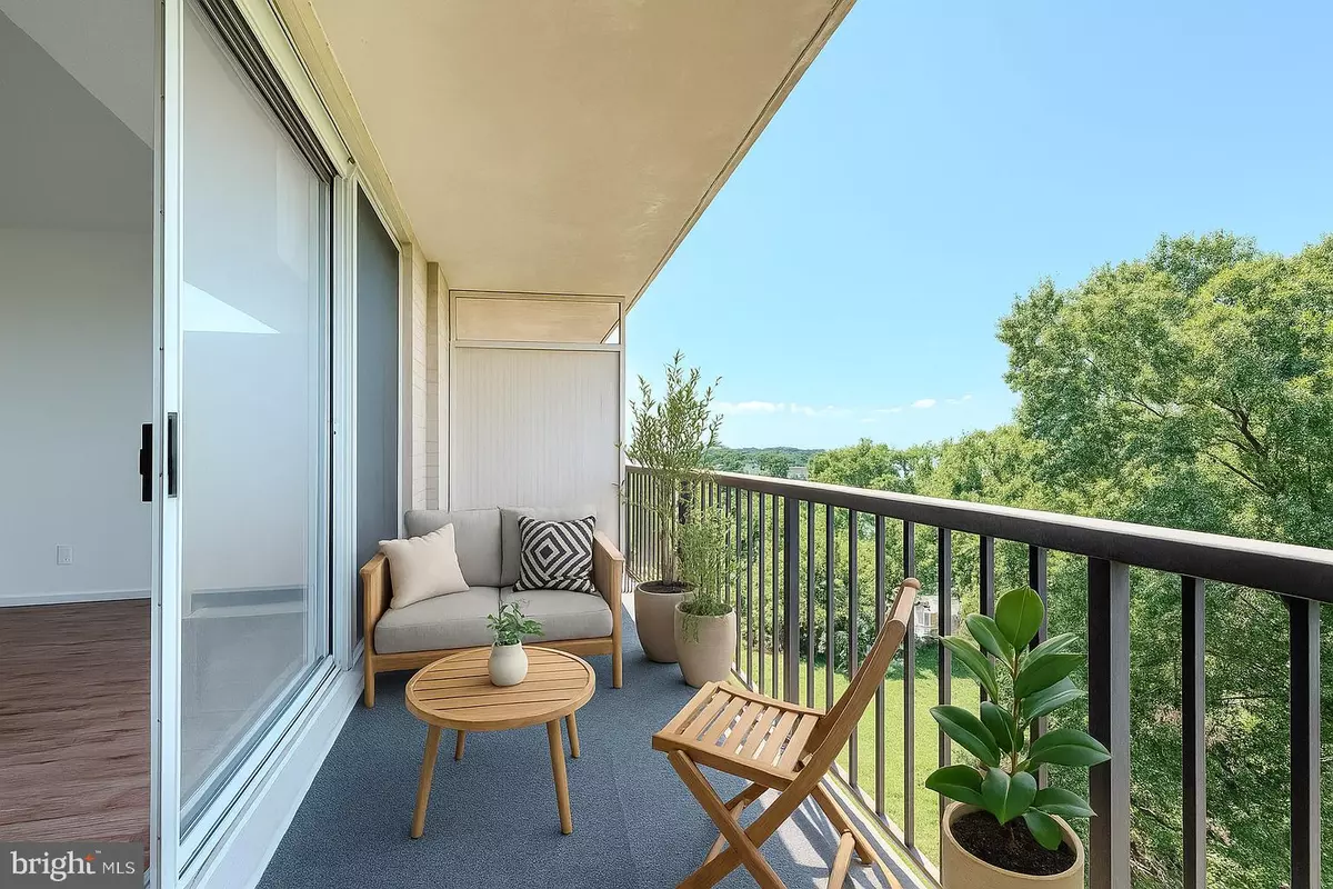 Hyattsville, MD 20781,4410 OGLETHORPE ST #713