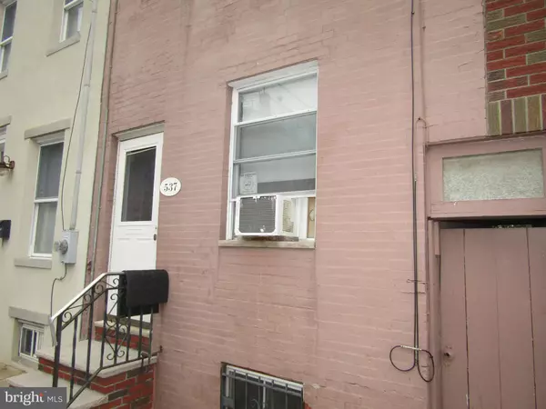 Philadelphia, PA 19147,537 TITAN ST