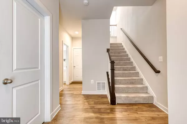 Odenton, MD 21113,1662 SIGNALMAN CT