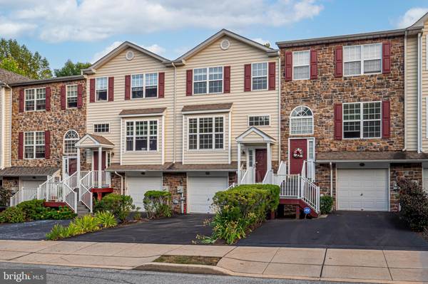 Malvern, PA 19355,124 AVON CT