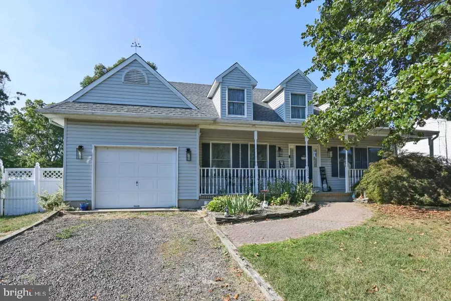 152 MOORING RD, Manahawkin, NJ 08050