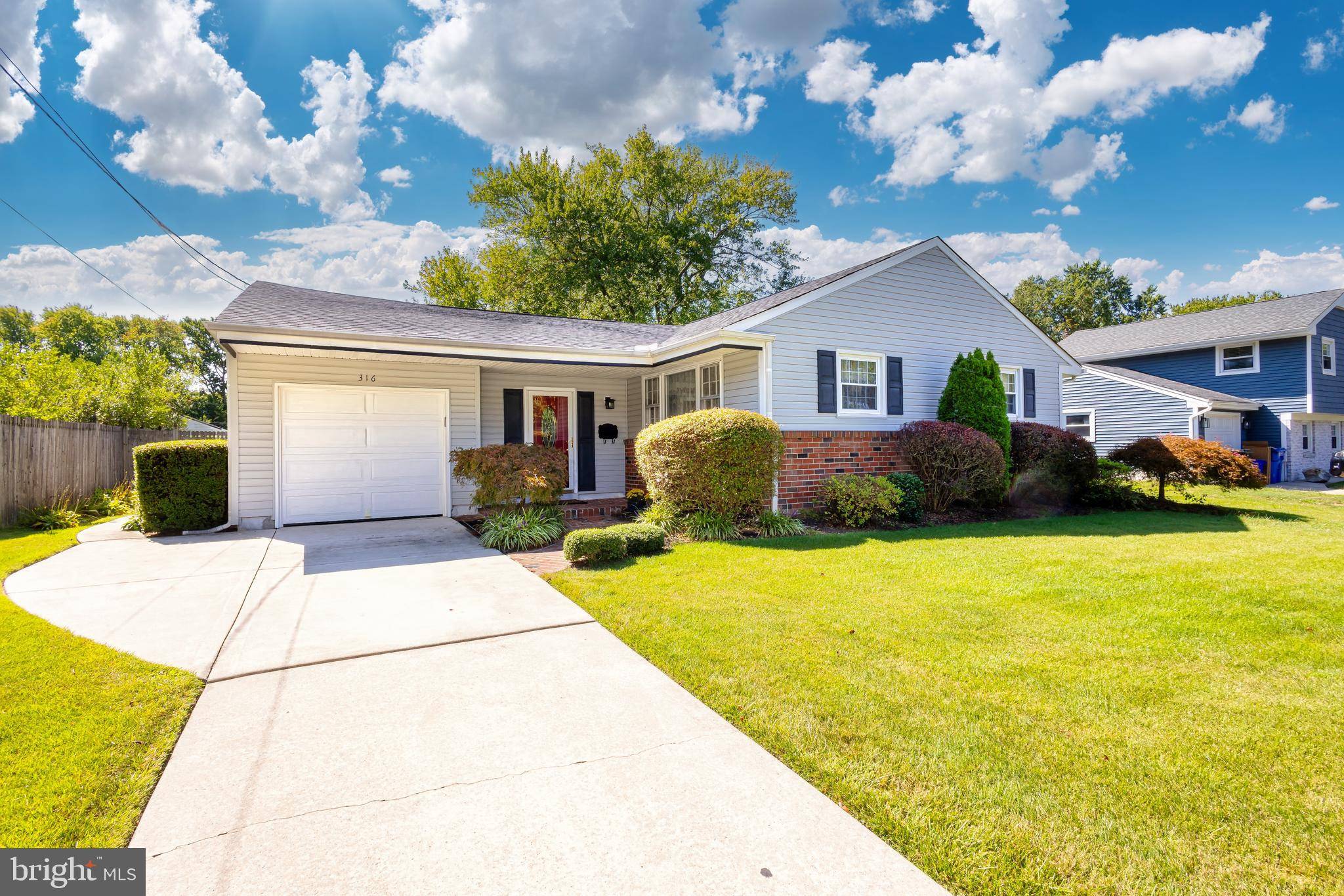 316 LINCOLN AVE, Woodbury Heights, NJ 08097