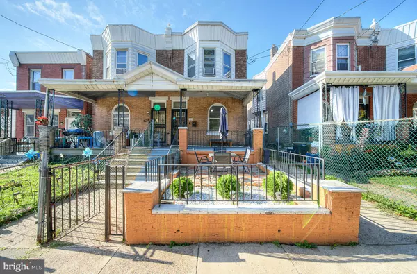 114 E WELLENS AVE, Philadelphia, PA 19120