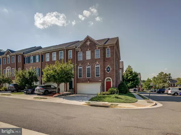 Lorton, VA 22079,8410 CHAUCER HOUSE CT